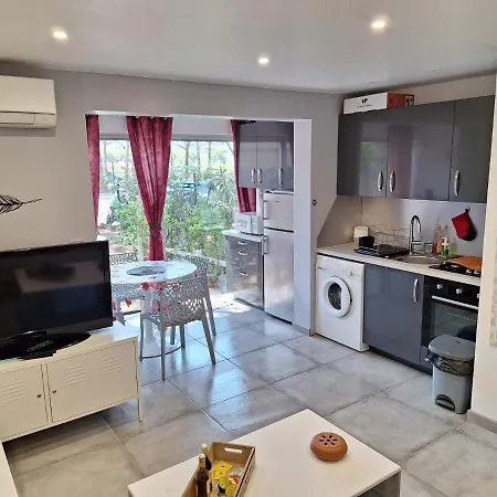 Au Coeur Des Pins Appartement