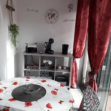 Апартаменты Au Coeur Des Pins *